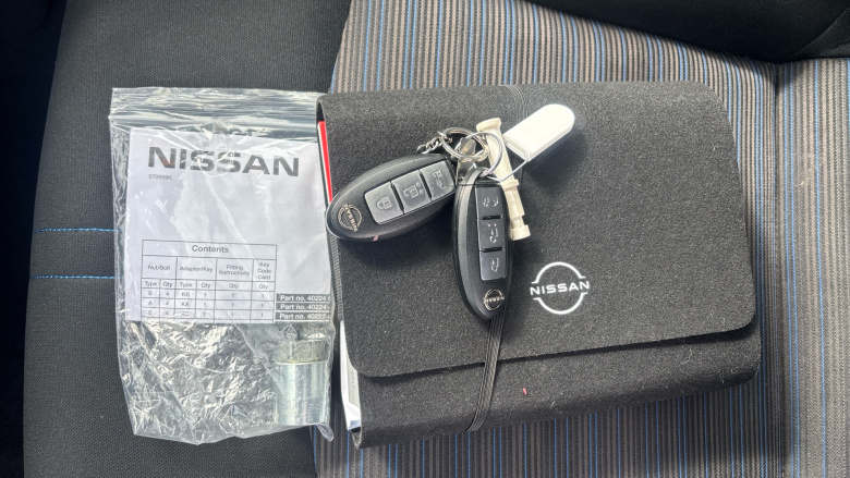 Nissan LEAF 110kW N-Connecta 39kWh 5dr Auto Electric Hatchback